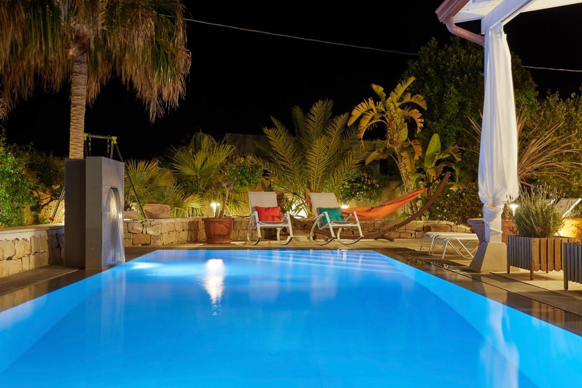 Villa Zamia Con Piscina Santa Maria Del Focallo Exteriör bild